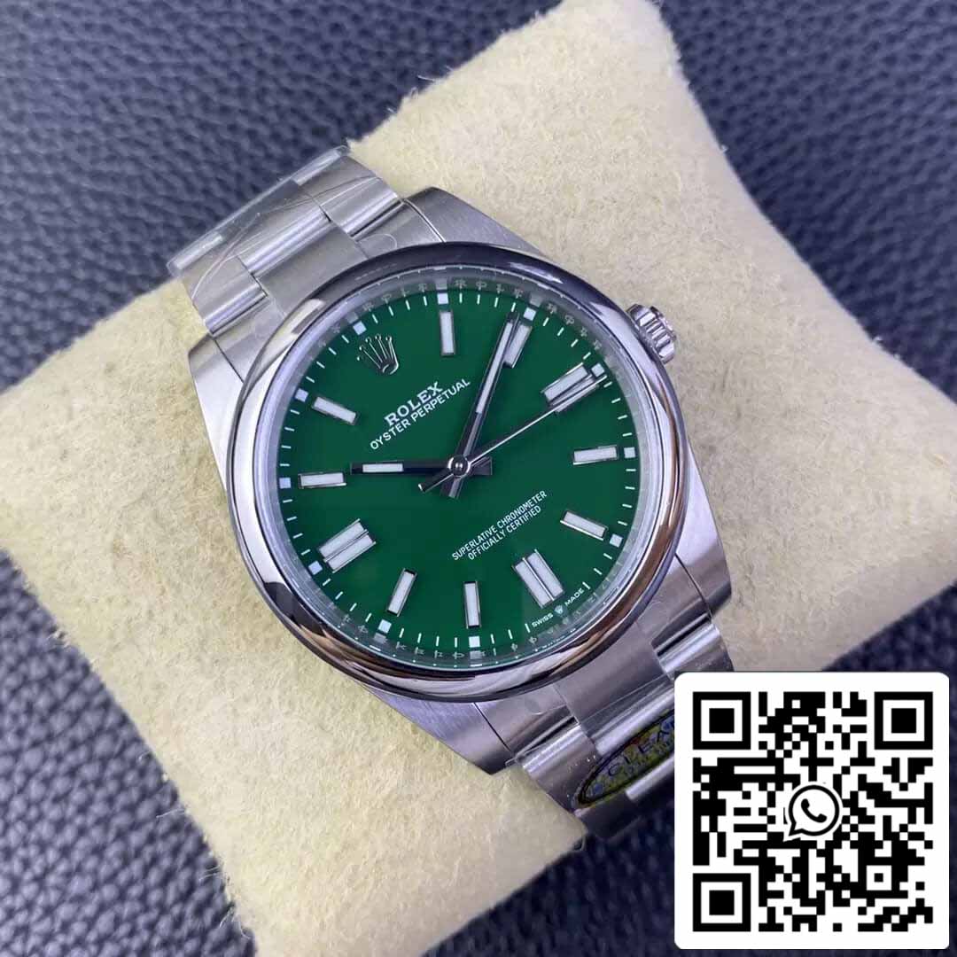 Rolex Oyster Perpetual M124300-0005 41MM 1:1 Best Edition Clean Factory Green Dial