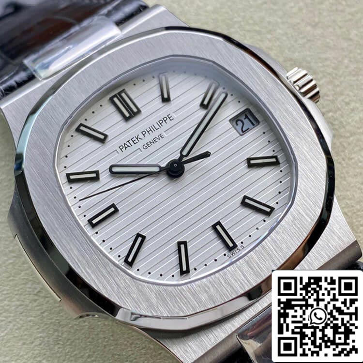 Patek Philippe Nautilus 5711 1:1 Meilleure édition 3K Factory Cadran blanc Bracelet en cuir de vache