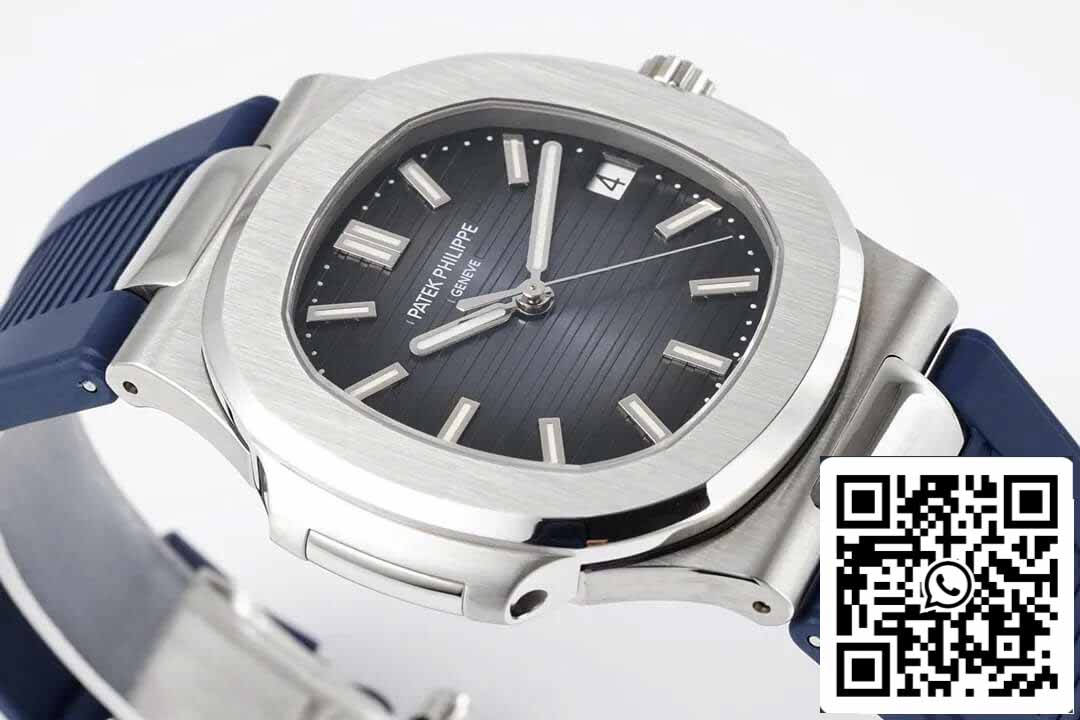 Patek Philippe Nautilus 5711 1:1 Meilleure édition PPF Factory Bracelet en caoutchouc bleu