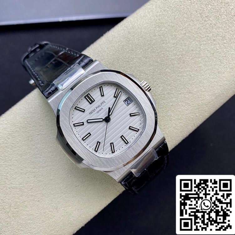 Patek Philippe Nautilus 5711 1:1 Meilleure édition 3K Factory Cadran blanc Bracelet en cuir de vache