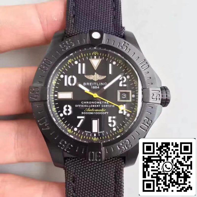 Breitling Avenger II M17330B2/BC05/200S GF Factory Mechanical Watches 1:1 Best Edition Swiss ETA2824-2 US Replica Watch