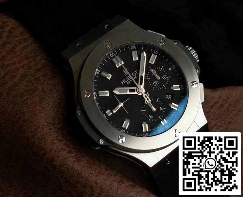 Hublot Big Bang 301.SX.1170.RX 1:1 Best Edition V6 Factory Black Dial Swiss HUB4100 US Replica Watch