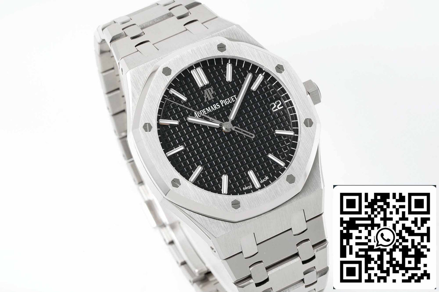 Audemars Piguet Royal Oak 15500ST.OO.1220ST.03 APS Factory V2 cadran noir et blanc