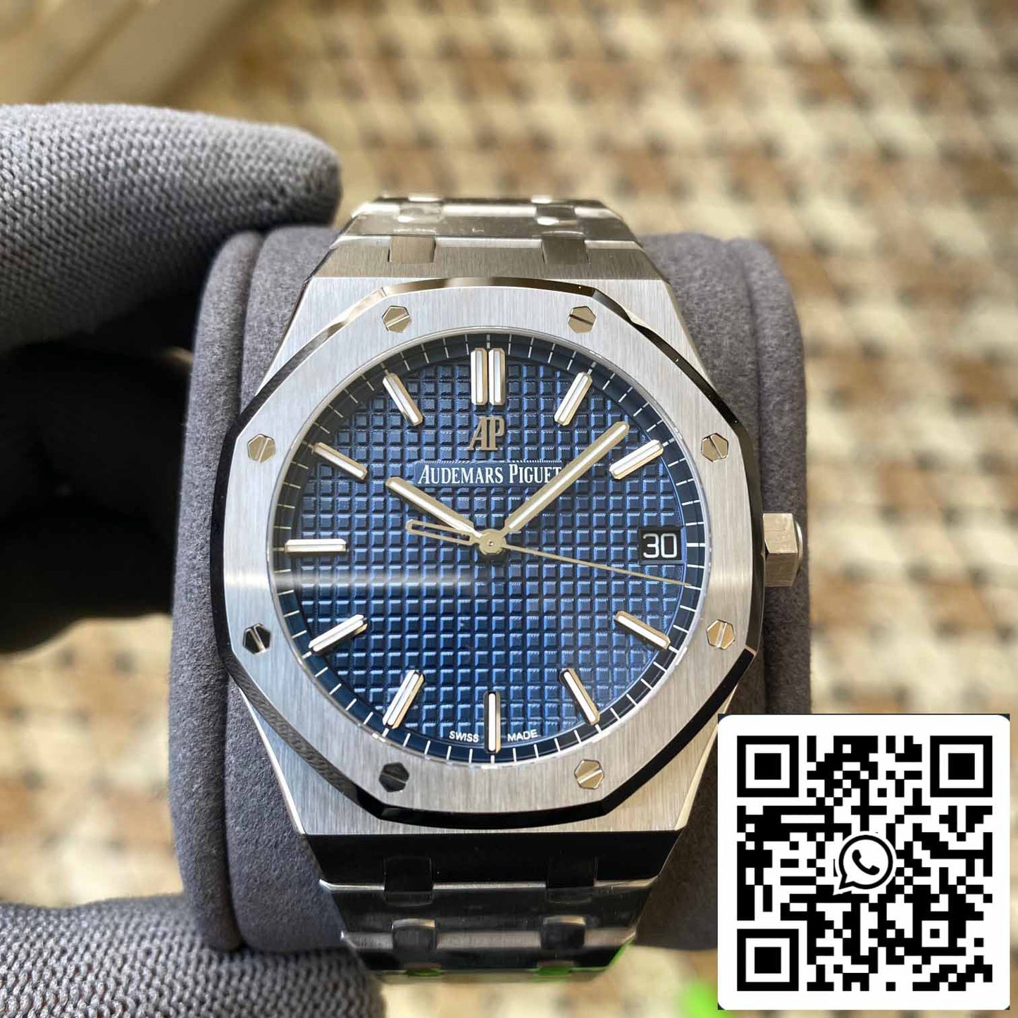 Audemars Piguet Royal Oak 15500ST.OO.1220ST.01 APS Factory V2 cadran bleu et blanc