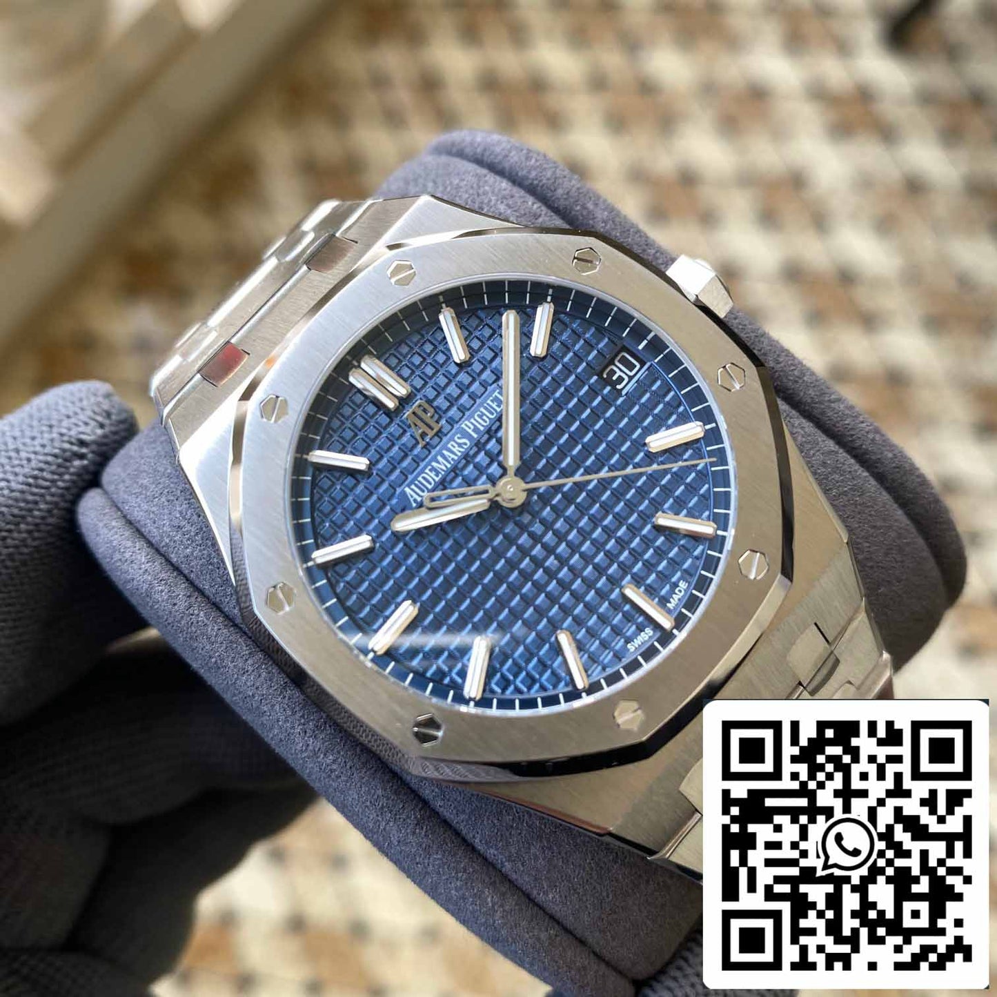 Audemars Piguet Royal Oak 15500ST.OO.1220ST.01 APS Factory V2 cadran bleu et blanc