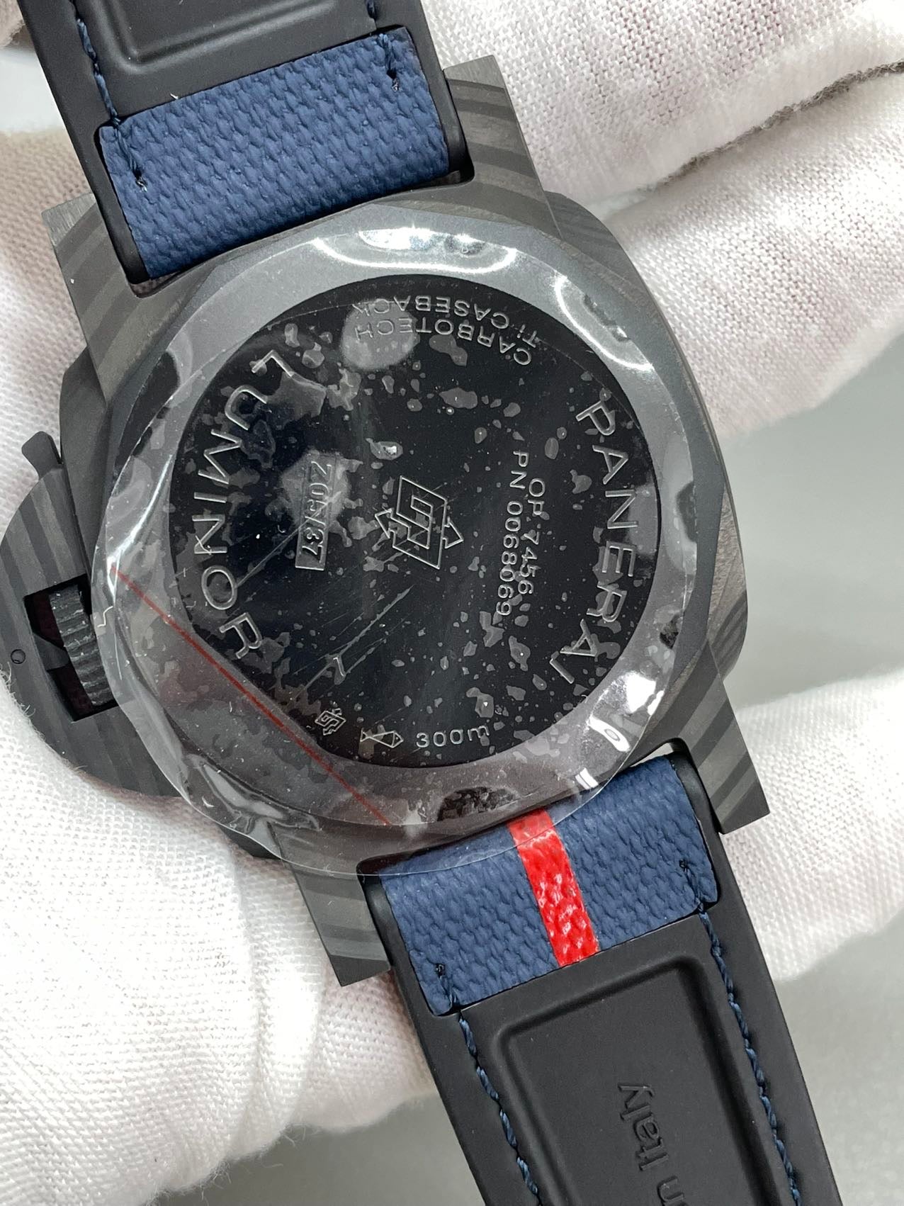 Panerai Luminor PAM01529 Marina Carbotech™ Luna Rossa 1:1 Best Edition VS Factory