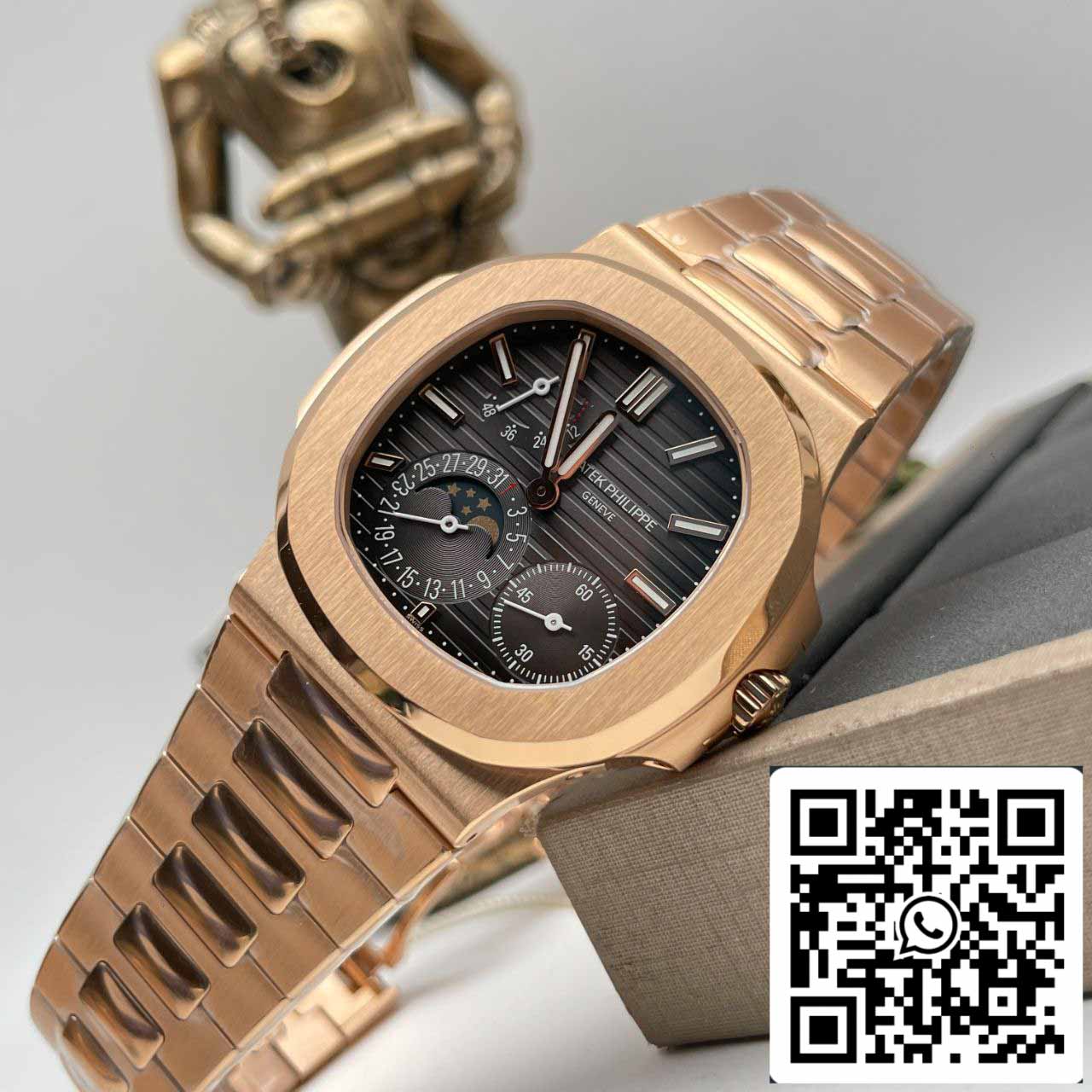 Réplique Patek Philippe Nautilus 5712/1R-001 cadran personnalisé PPF V2