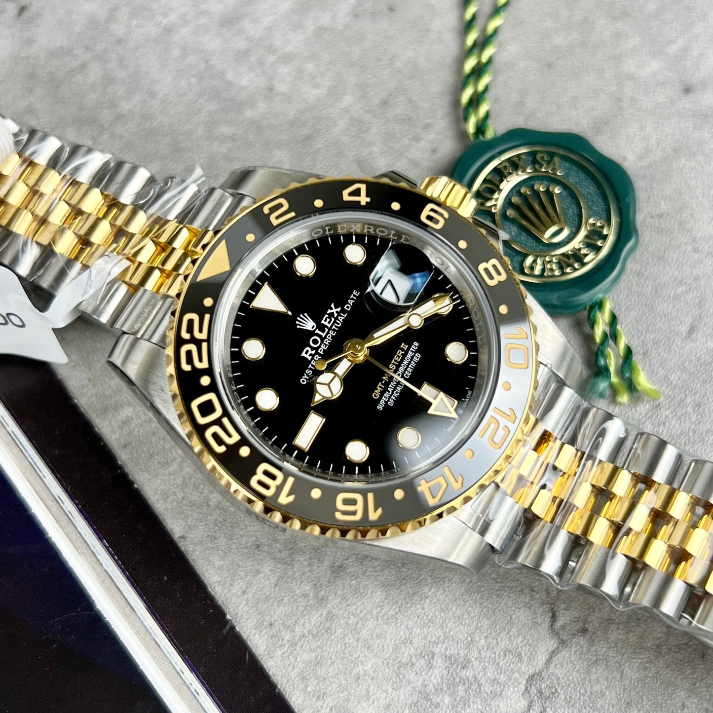 Rolex GMT-Master II 126713GRNR-0001 enveloppé d'or de Clean Factory