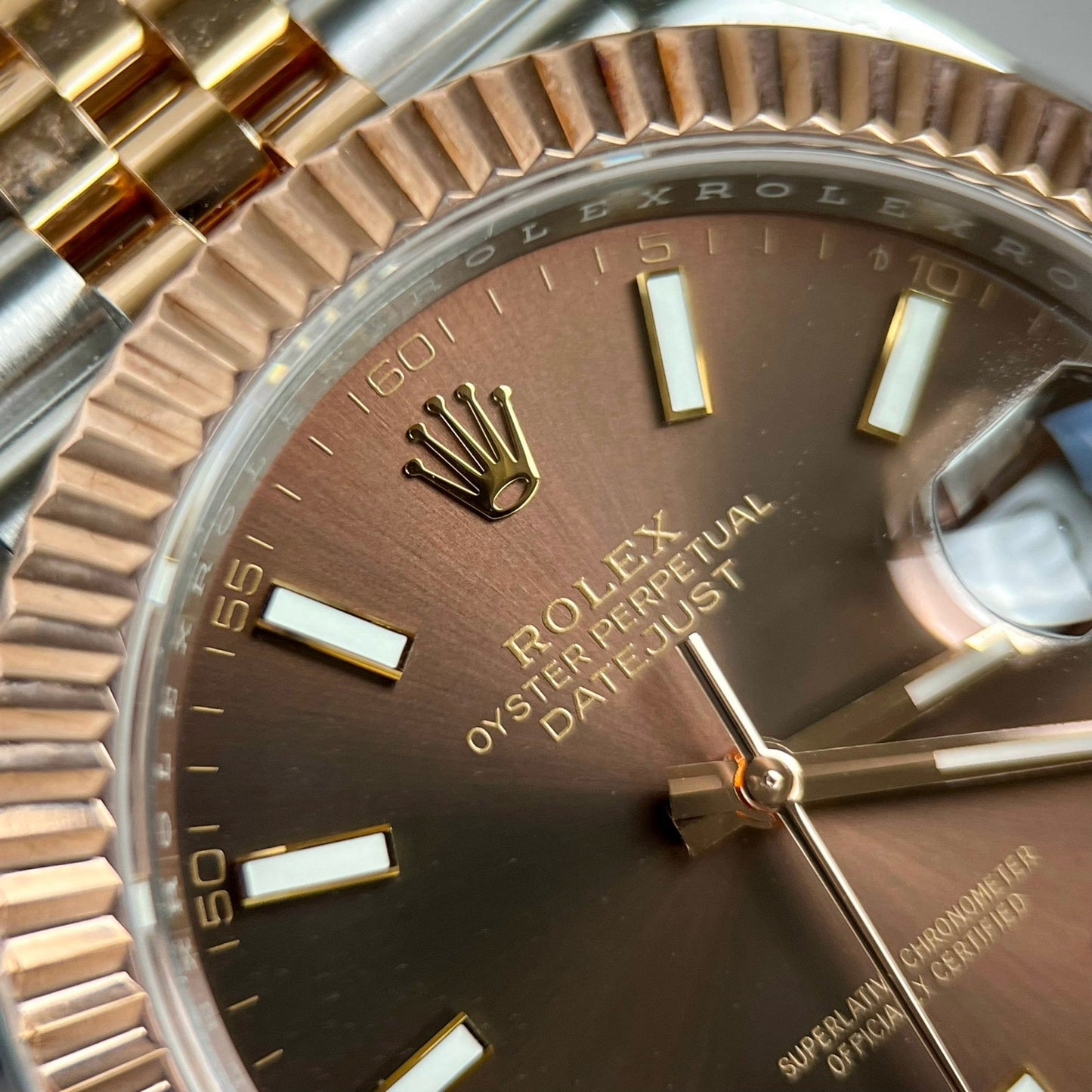 Montre Rolex Datejust 41 automatique en or rose et acier 126331