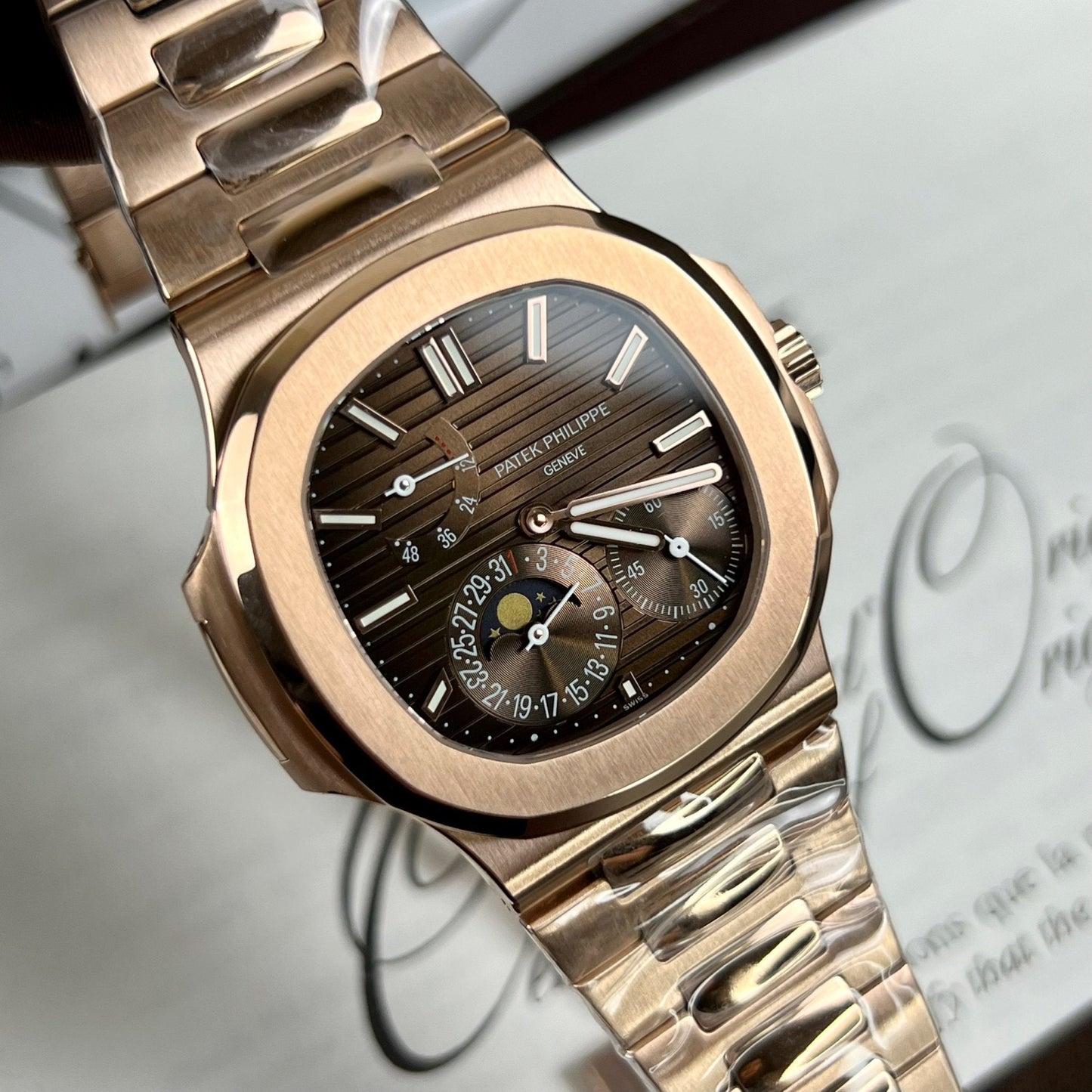 Patek Philippe Nautilus 5712/1R-001 plaqué or rose 18 carats