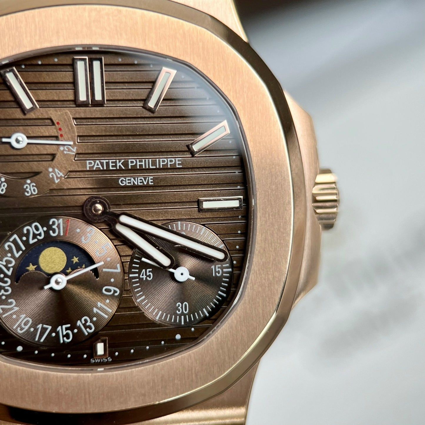 Patek Philippe Nautilus 5712/1R-001 plaqué or rose 18 carats