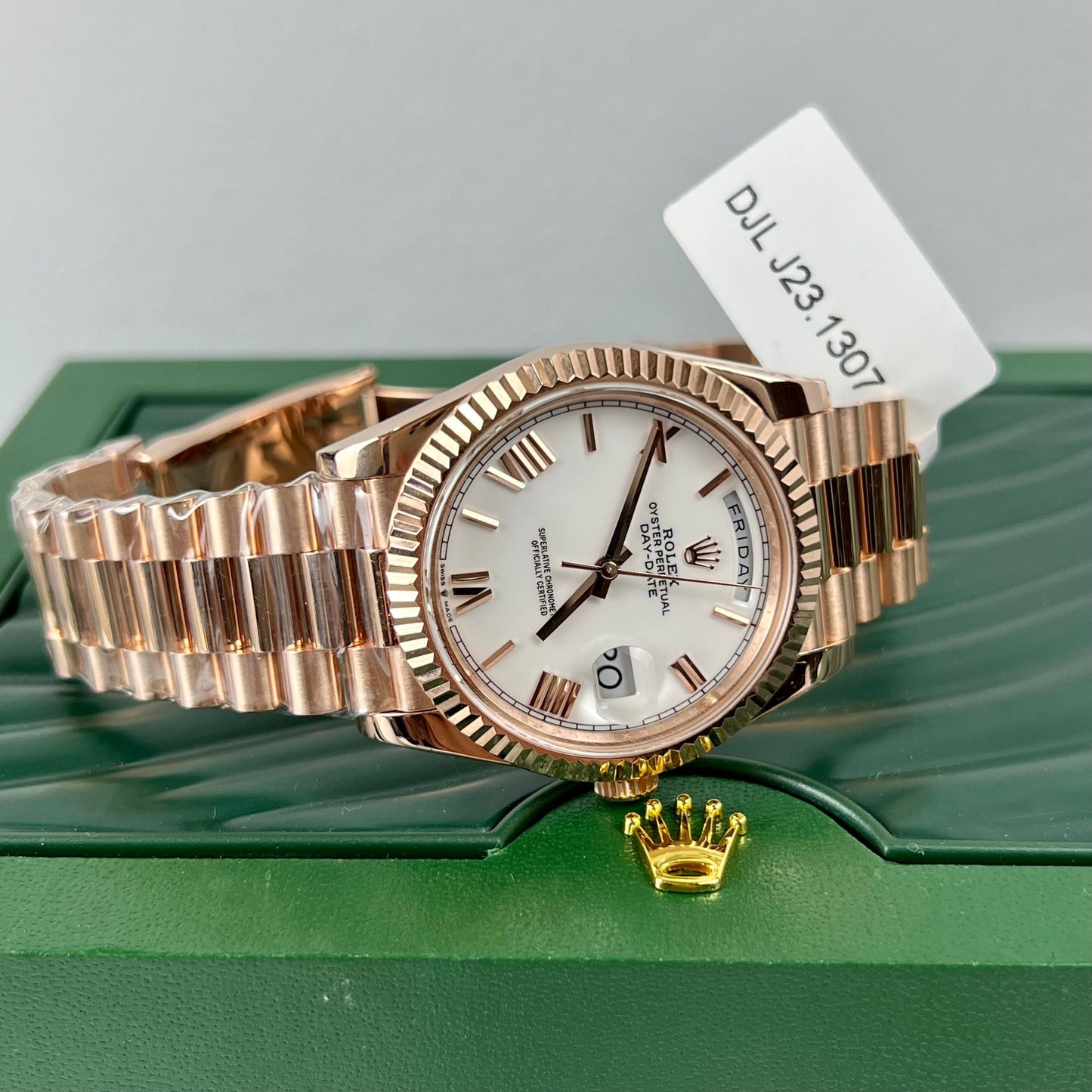 Rolex Day-Date 40 228235-0032 40 mm plaqué or rose 18 carats