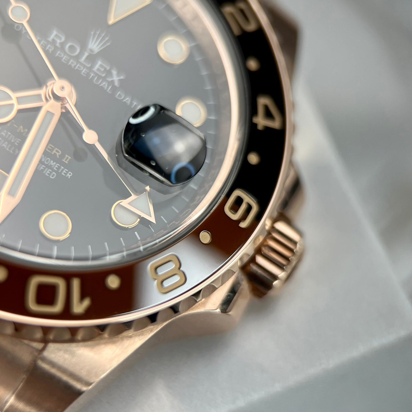 Rolex GMT-Master II Everose Gold Root Beer Brown 126715CHNR 40 mm enveloppé d'or rose de Clean Factory