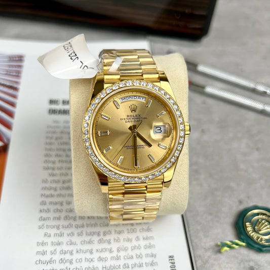 Rolex Day-Date 40 228348rbr-0002 Or jaune Or 18 carats incrusté de diamants artificiels