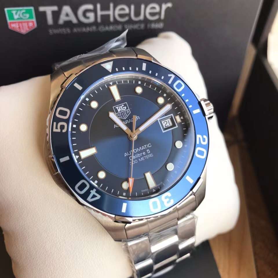 Tag Heuer Aquaracer WAY101C.BA0746 Mouvement automatique d'origine suisse de 41 mm