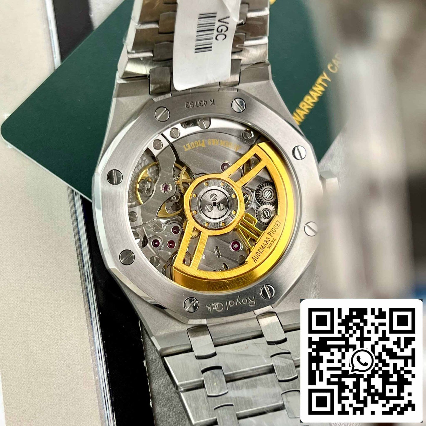 Réplique Audemars Piguet Royal Oak 15400ST.OO.1220ST.01 Diamants Moissanite personnalisés