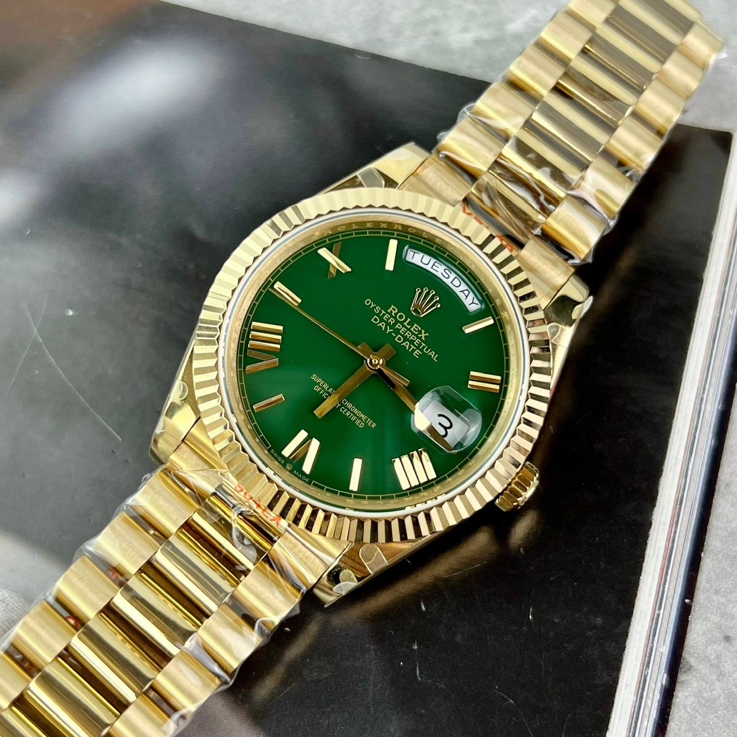 Rolex Day Date M228238-0061 Meilleure édition 1:1 GM Factory V2 Cadran vert Or jaune