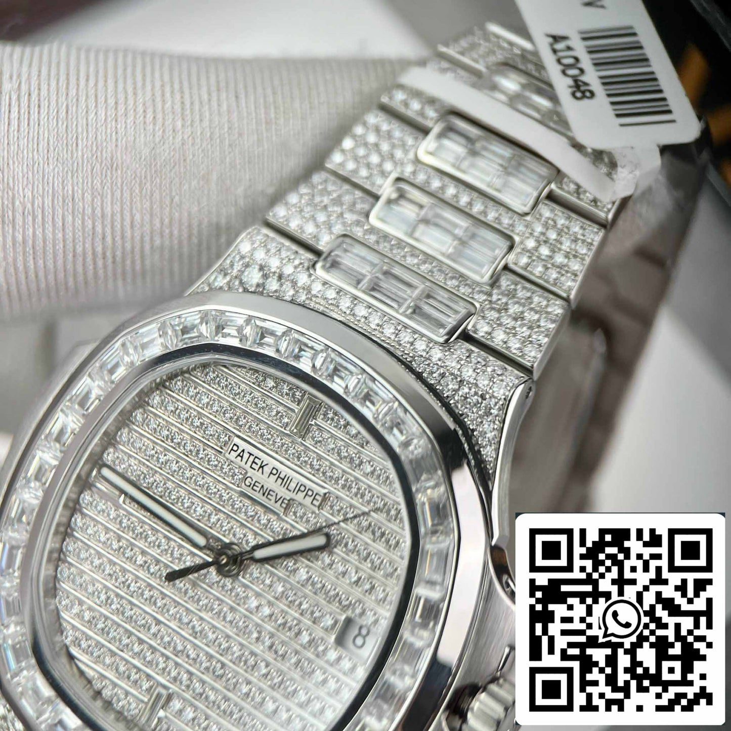 Réplique Patek Philippe Nautilus Jumbo 5719/1G-001 diamants Moissanite complets personnalisés