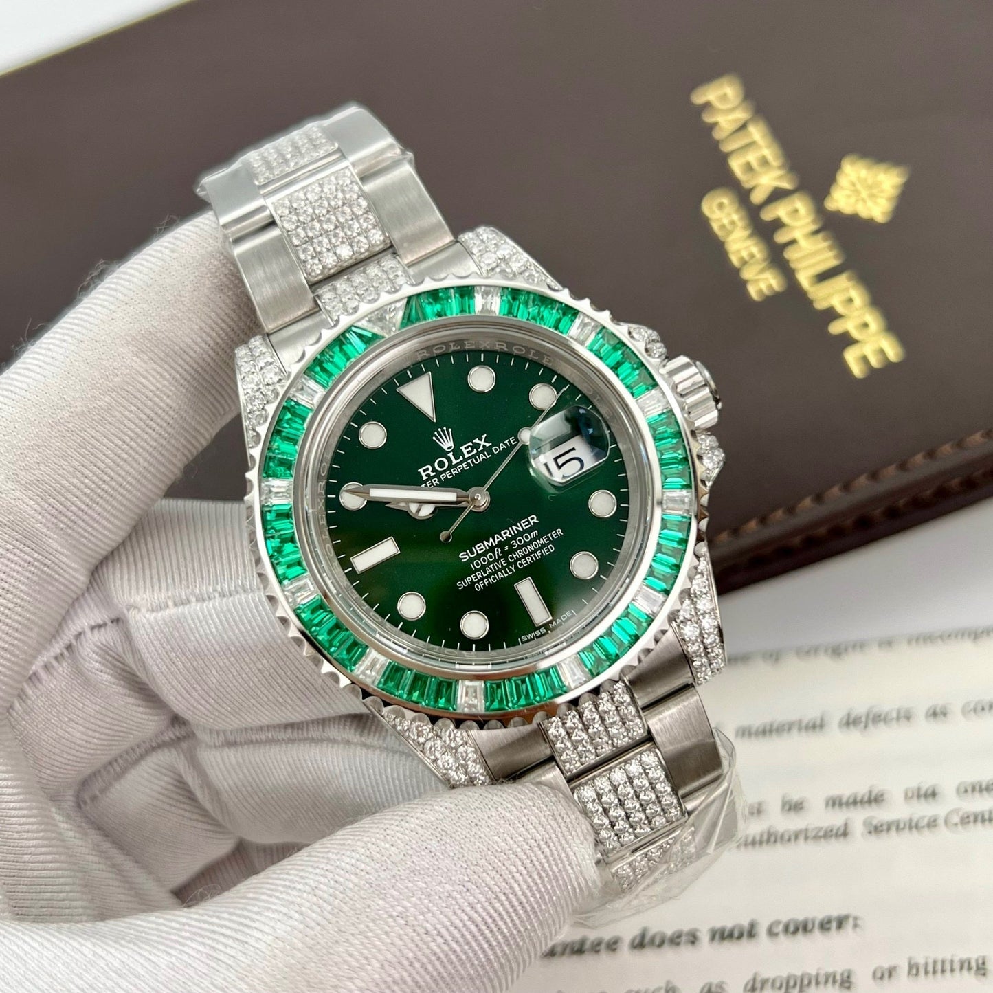 Rolex Submariner Hulk Oystersteel personnalisé Moissanite Diamants super vip