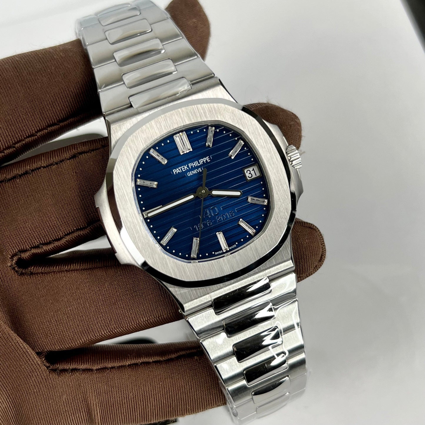 Patek Philippe Nautilus 5711/1P 40ème anniversaire 3K Factory 1:1 Meilleure édition suisse ETA324