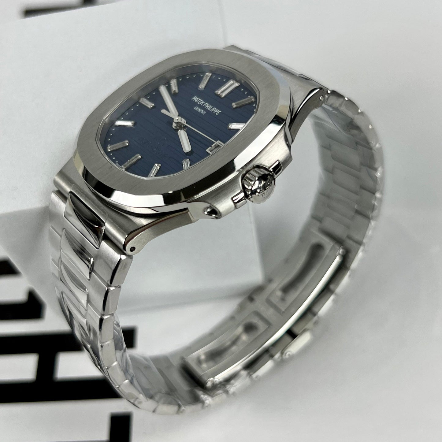 Patek Philippe Nautilus 5711/1P 40ème anniversaire 3K Factory 1:1 Meilleure édition suisse ETA324