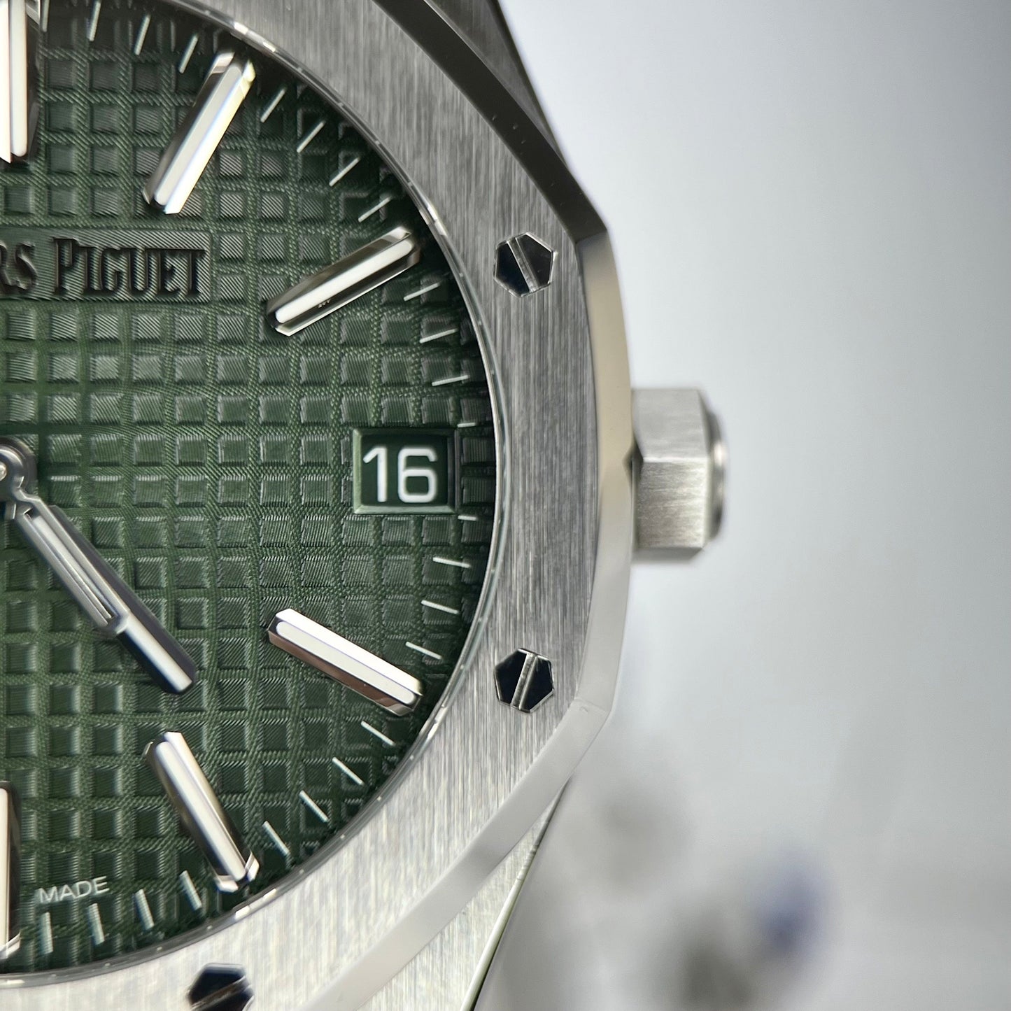 Audemars Piguet Royal Oak 15510ST.OO.1320ST.04 1:1 Mejor edición ZF Factory Green Dial Versión más reciente