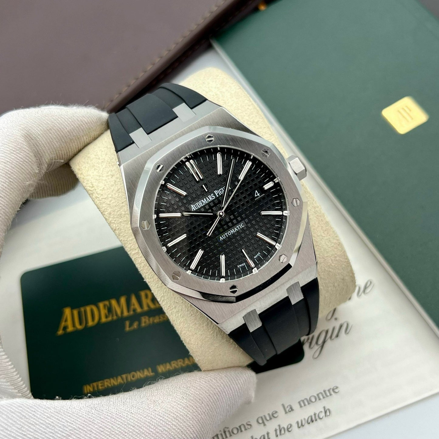 Audemars Piguet Royal Oak 15400 1:1 Meilleure édition APS Factory Cadran noir