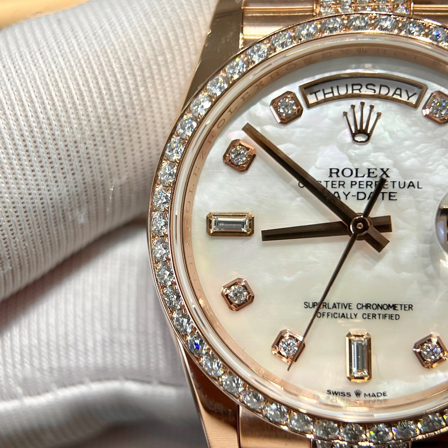 Rolex Day-Date M128345RBR-0030 Mother of Pearl 1:1 Best Edition custom 18k and moissanite