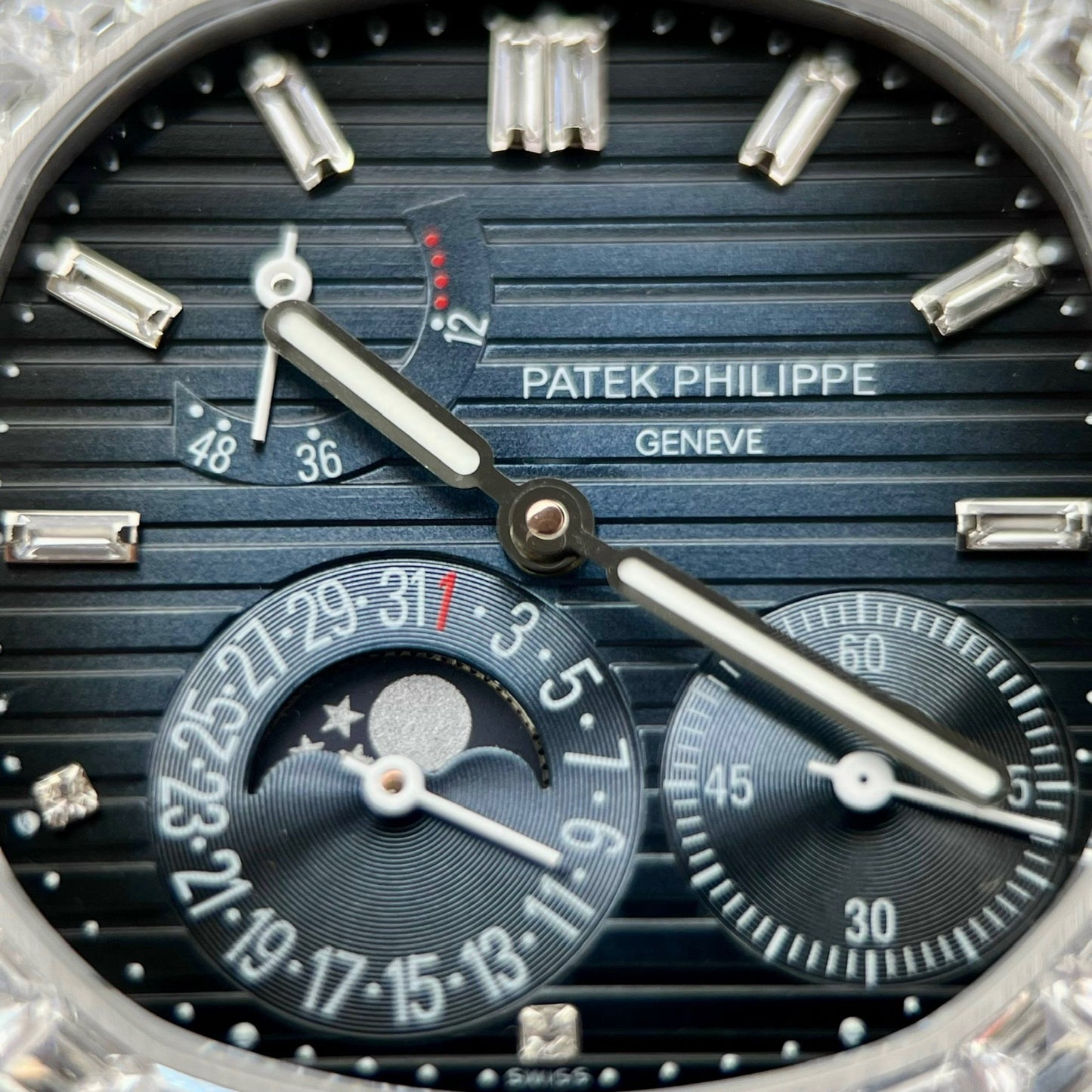 Patek Philippe Nautilus 5712/1R-001 1:1 Meilleure édition GR Factory Cadran bleu et pierre