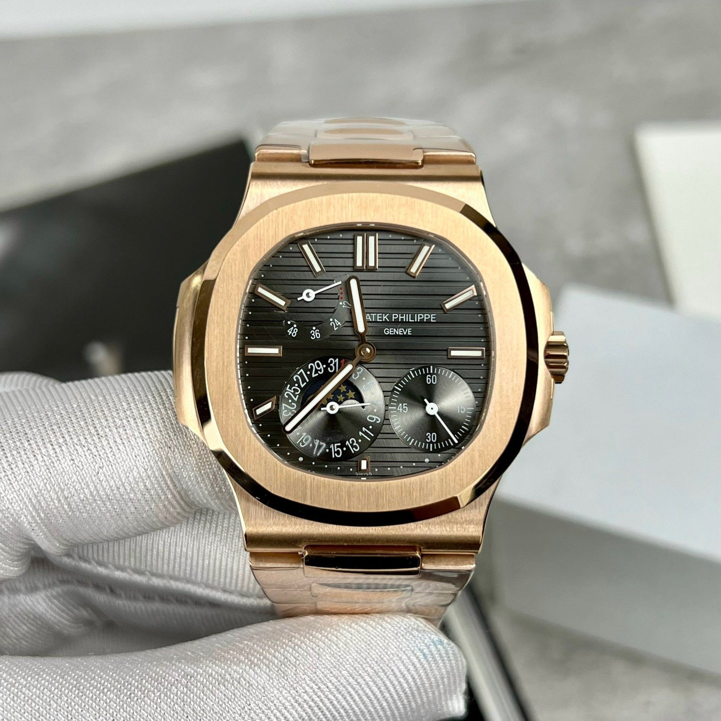 Patek Philippe Nautilus 5712/1R-001 1:1 Meilleure édition GR Factory Cadran gris Or rose