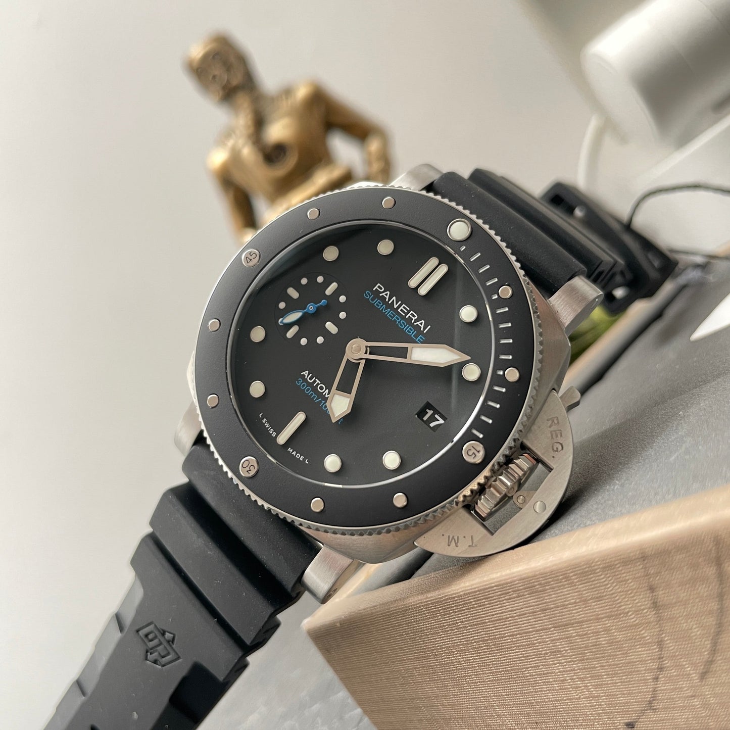 Panerai Submersible PAM00683 1:1 Meilleure édition VS Factory Cadran noir Suisse P9010